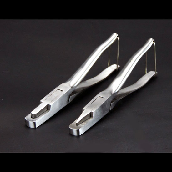 Electric tail cutter